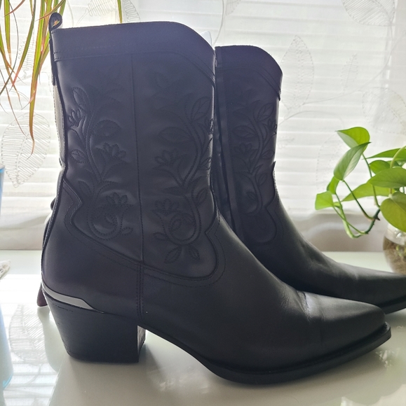 Massimo Dutti Cowboy Boots - Picture 6 of 8